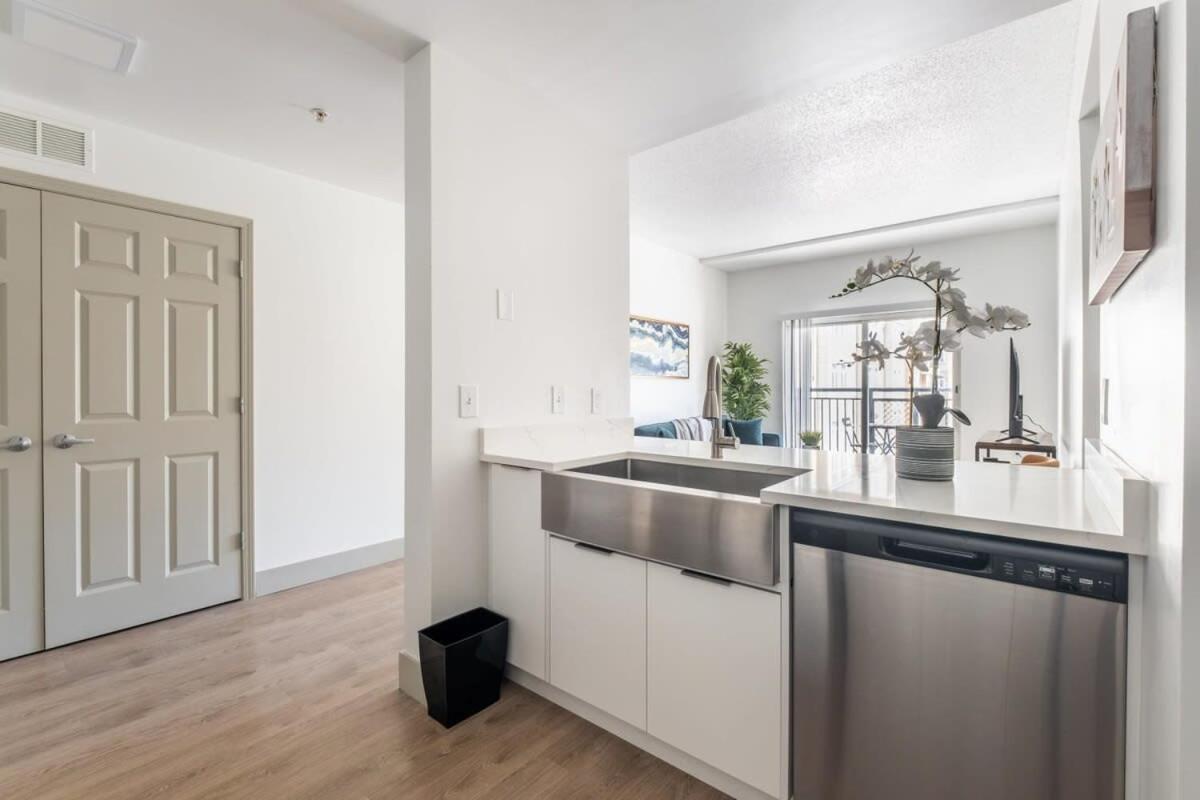 4B 2Ba Luxury Central Apartment With Gym Charlotte Ngoại thất bức ảnh