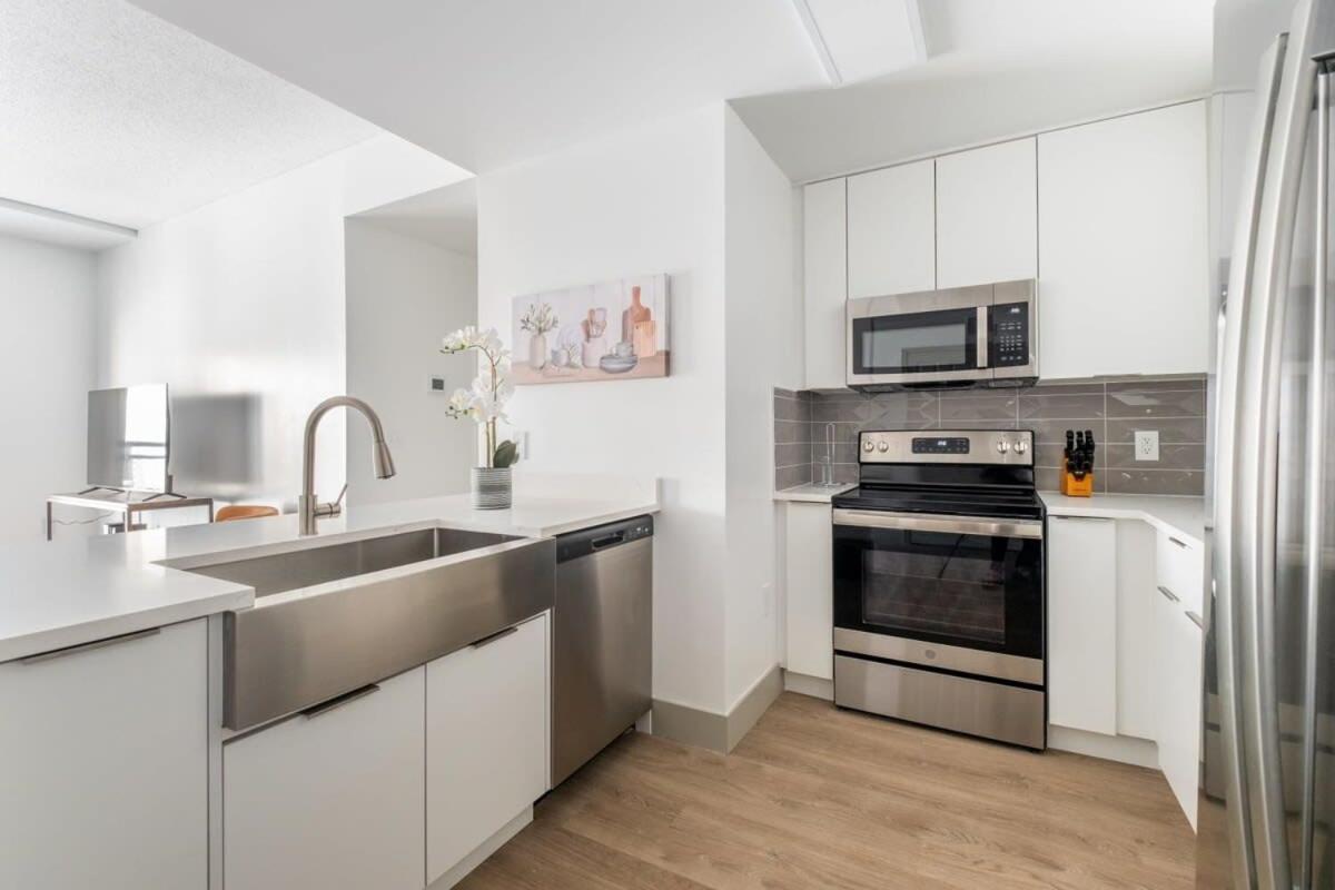4B 2Ba Luxury Central Apartment With Gym Charlotte Ngoại thất bức ảnh